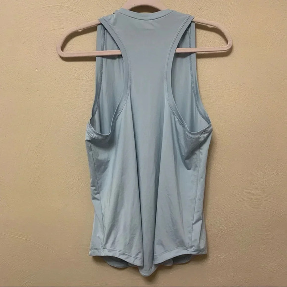 Peloton Distance Shirttail Tank - Picture 4 of 5